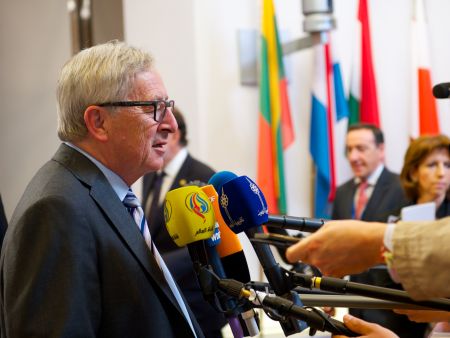 Γιούνκερ: Αν η Τουρκία επαναφέρει τη θανατική ποινή, να ξεχάσει την ένταξη