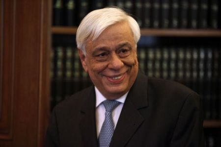 Pavlopoulos: “We must correct certain mistakes in the program”