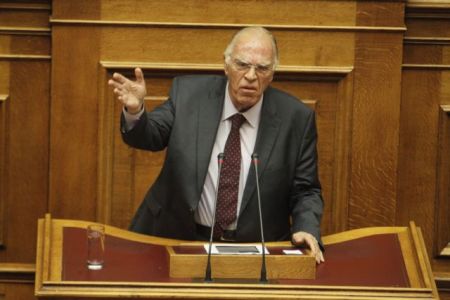 Leventis slams Gennimata over electoral law reform