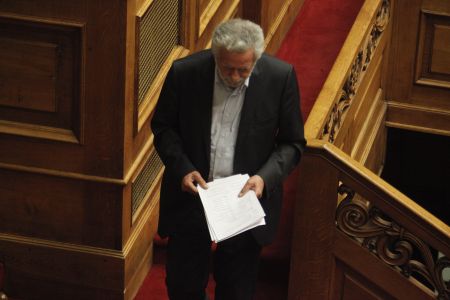 Novartis: Κλειστές οι συνεδριάσεις της Προανακριτικής