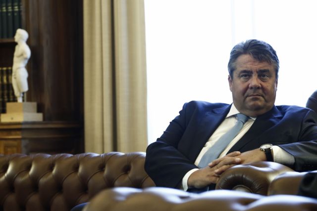 Ζ. Γκάμπριελ: Ανεύθυνη ενέργεια αν δεν συνεχιστεί το ελληνικό πρόγραμμα