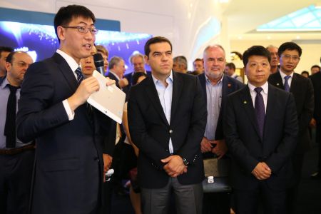 Τσίπρας: Αναπτυξιακό εργαλείο οι νέες τεχνολογίες – Αποτελούν το οξυγόνο της οικονομίας