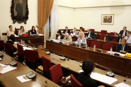 Με διαδικασία fast track τα προαπαιτούμενα για τα 2,8 δισ. ευρώ