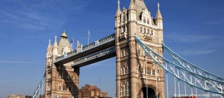 Deutsche Welle: Ενόψει βρετανικής στροφής στο οικονομικό πεδίο