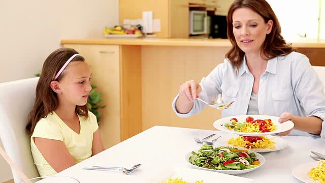 Γενετικό υπόβαθρο έχουν οι διατροφικές ιδιοτροπίες των παιδιών | tovima.gr