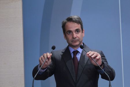 Μετωπική επίθεση Μητσοτάκη κατα Τσίπρα