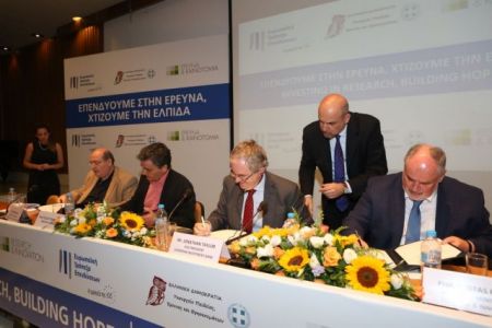 Τρία δισ. υπόσχεται ο Νίκος Φίλης για την έρευνα