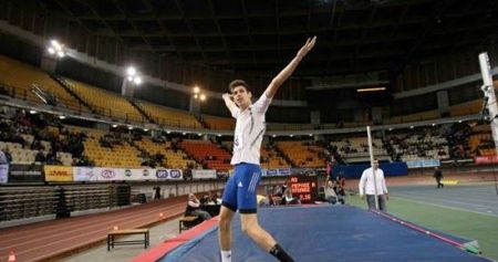 Ασημένιο μετάλλιο ο Αντώνης Μέρλος στο ύψος