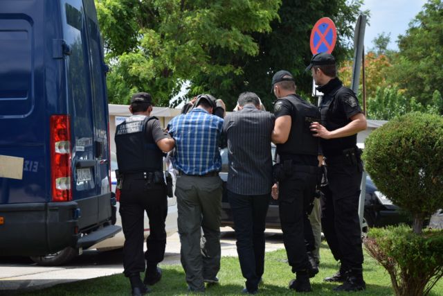 Turkey formally requests extradition of putschist officers | tovima.gr