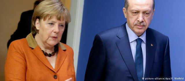 Deutsche Welle: Δύσκολη «εξίσωση» η Τουρκία για το Βερολίνο
