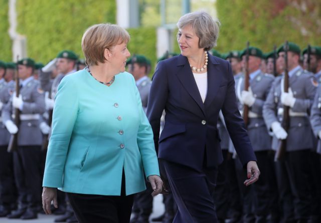 H Ευρώπη ετοιμάζεται για σκληρό Brexit -Κοινή στάση Γερμανίας-Γαλλίας