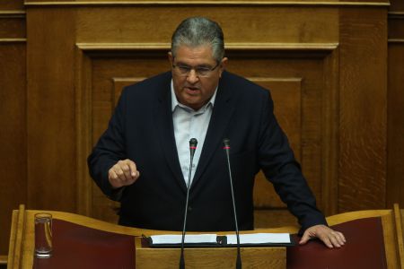 Κουτσούμπας: Αποπροσανατολισμός από τα προβλήματα μέσω εκλογικού νόμου