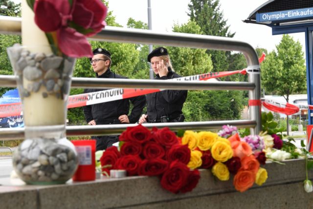 Greek citizen killed in Munich shopping mall shooting