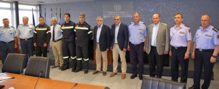 Βράβευση πυροσβεστών από τον Ν. Τόσκα