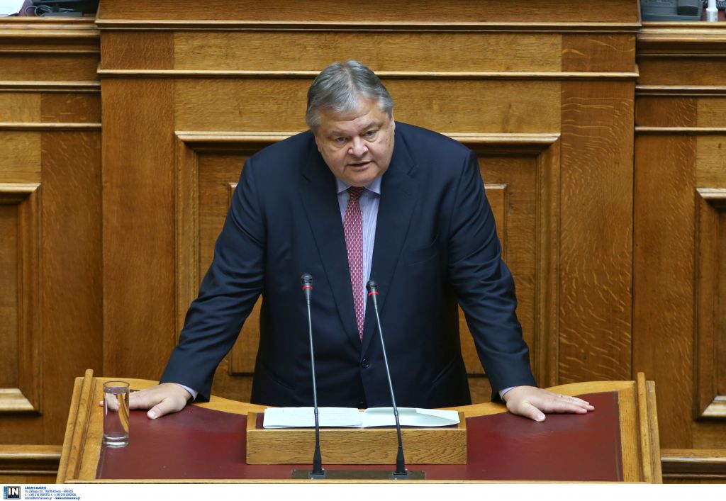 Συνάντηση Βενιζέλου-Τζόνσον στο αεροδρόμιο της Θεσσαλονίκης