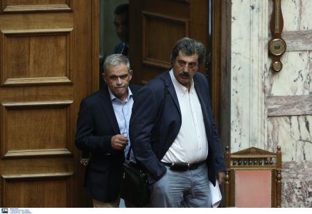 Κόντρα Πολάκη – ΠΟΕΔΗΝ με φόντο «αιμορροΐδες»