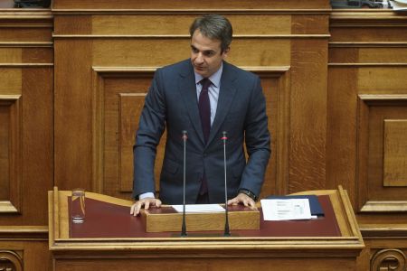 Μητσοτάκης: Επίθεση στην κυβέρνηση με αφορμή τη ληστεία στην Πειραιώς