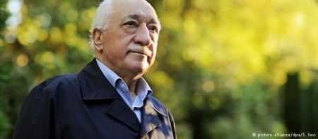 Deutsche Welle: Η Τουρκία ψάχνει οπαδούς του Γκιουλέν στη Γερμανία