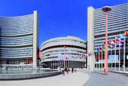 Στρατός στις πρεσβείες και σε δημόσια κτίρια της Βιέννης