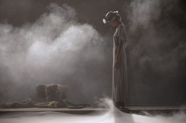 Τα χρόνια της ενηλικίωσης;