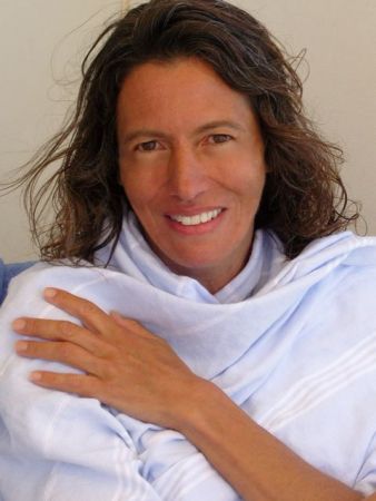 Αλεξάνδρα Αθανασιάδη: Τα σύγχρονα γλυπτά ταιριάζουν στην Αρχαία Μεσσήνη