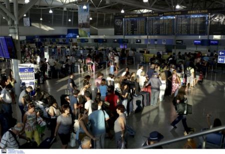 Αύξηση 8,1% της αεροπορικής κίνησης στο οκτάμηνο