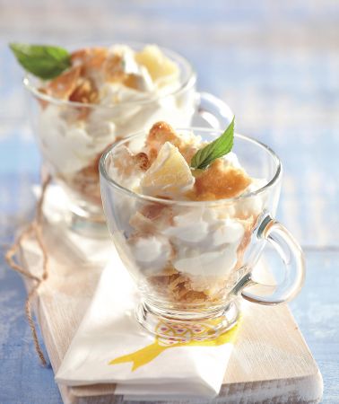 Μιλφέιγ με γιαούρτι και ανανά