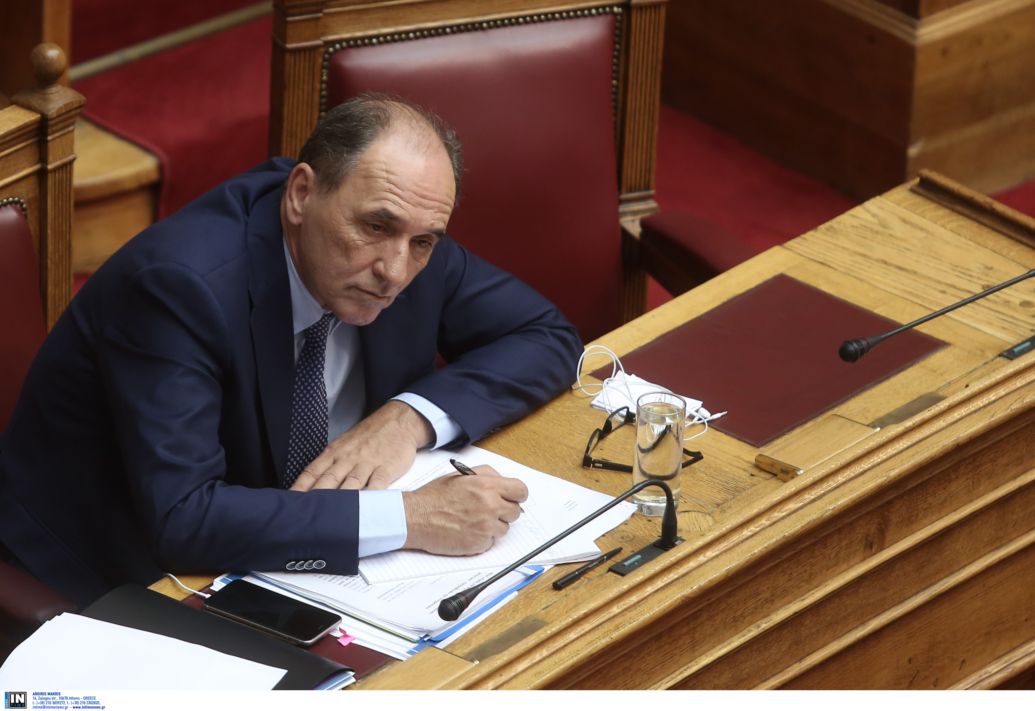 Σε διαβούλευση το ν/σ για την αδειοδότηση επιχειρήσεων