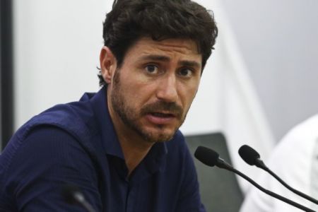 Σάντσεθ: Ο Σίλβα έφυγε επειδή δεν του έκαναν τις μεταγραφές