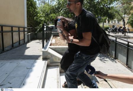 ΚΕΘΕΑ: Στρεβλή αντίληψη ότι οι εξαρτημένοι είναι επικίνδυνοι