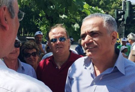 Συνάντηση Σκουρλέτη με κατοίκους Κηφισιάς και Διονύσου για τα διόδια