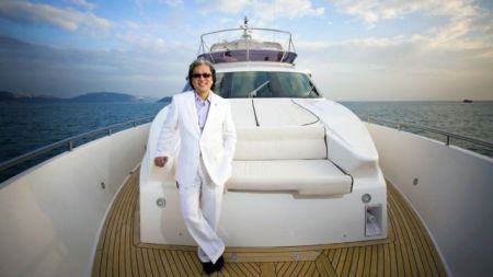 Μπερλουσκόνι τέλος, νέα εποχή στη Μίλαν με τον Κινέζο… Λι