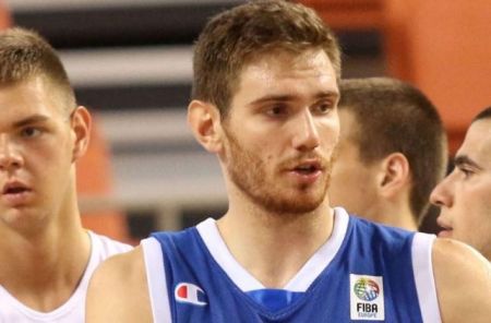 Ανακοίνωσε την απόκτηση του Μαραγκού ο Ολυμπιακός