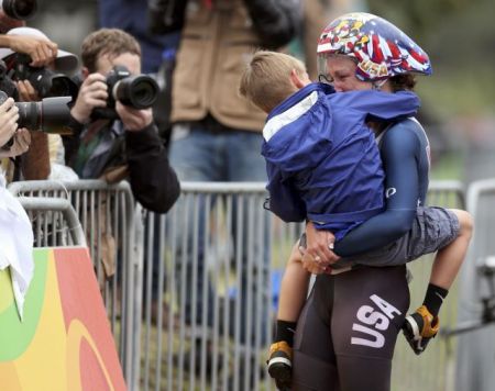 Ποδηλασία: Η βετεράνος Άρμστρονγκ το χρυσό στην ατομική χρονομέτρηση