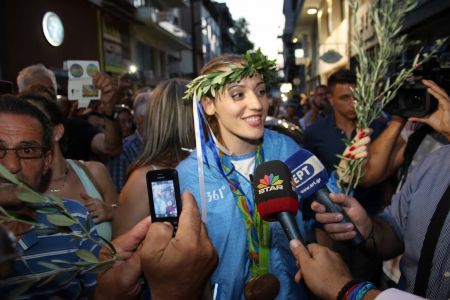 ΠαΣοΚ: Βολές για την απουσία Κορακάκη από το Προεδρικό Μέγαρο