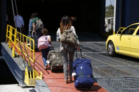 Αρση απαγορευτικού απόπλου από Πειραιά-Ραφήνα-Λαύριο