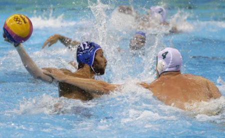 Πόλο: Η εθνική ηττήθηκε από την Αυστραλία και περιμένει τον αντίπαλο της