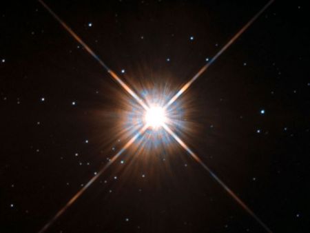 Φήμες για ανακάλυψη κατοικήσιμου πλανήτη στο πλησιέστερο άστρο