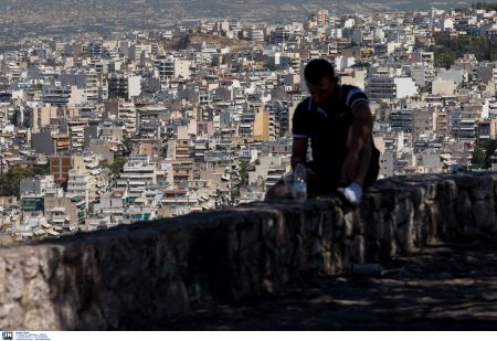 Αντιμέτωποι ξανά με τον εφιάλτη του ΕΝΦΙΑ