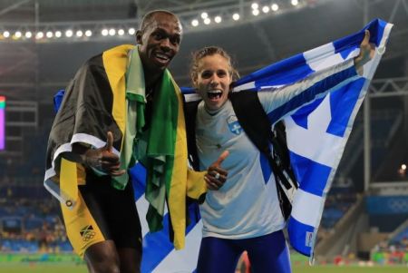 Oταν η Στεφανίδη συνάντησε τον Μπολτ στην κορυφή των Ολυμπιακών του Ρίο