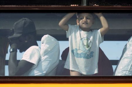 Τέλη Σεπτεμβρίου το σχολικό κουδούνι για 18.000 προσφυγόπουλα