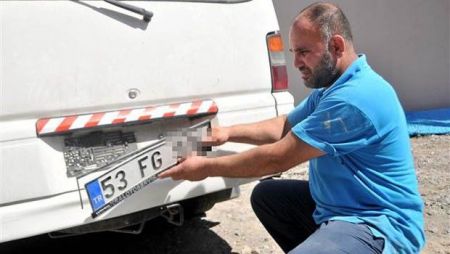 Τουρκία: Καταργούνται οι πινακίδες ΙΧ που θυμίζουν… πραξικόπημα