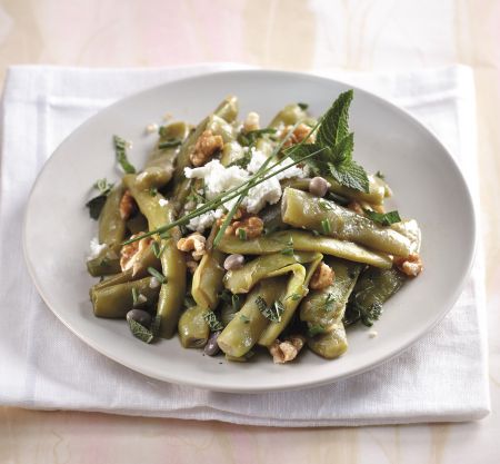 Η ΠΡΟΤΑΣΗ ΤΗΣ ΗΜΕΡΑΣ Φασολάκια με καρύδια και ξινομυζήθρα