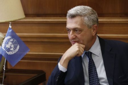 Σε οικογένεια προσφύγων στη Δάφνη ο Ύπατος Αρμοστής του ΟΗΕ, Φίλιππο Γκράντι