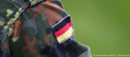 DW: Επαναφορά της υποχρεωτικής στράτευσης στη Γερμανία;