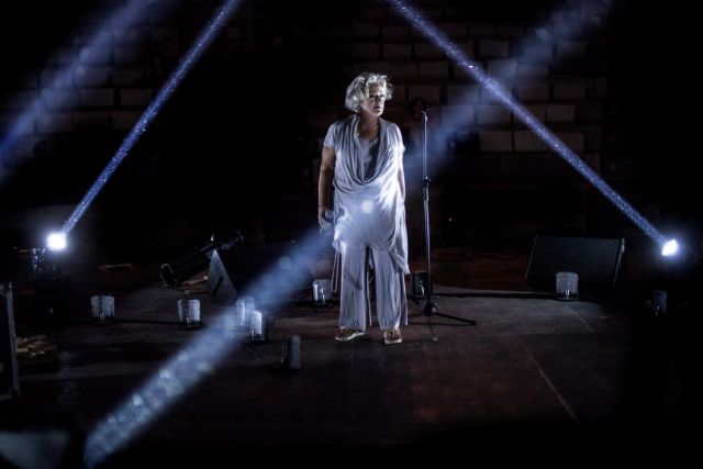 Το φθινόπωρο ταιριάζει στην ελληνική μουσική