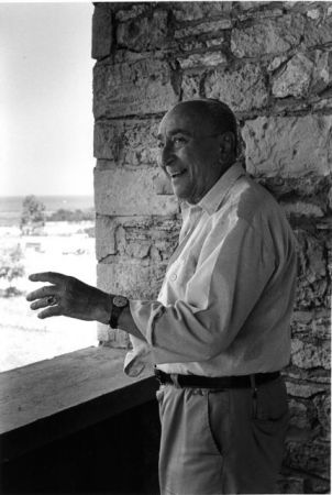 Η Αίγινα του Γιάννη Μόραλη