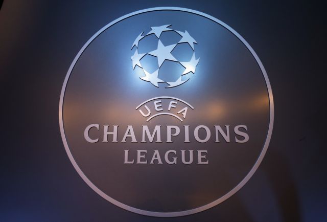Σέντρα στους ομίλους του Champions League