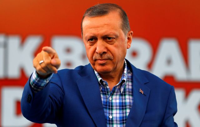 Ερντογάν: Θα συνεχίσουμε να πολεμάμε τις τρομοκρατικές οργανώσεις