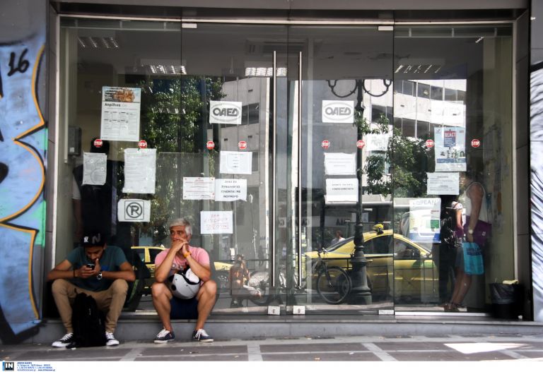 Επιταγή πρόσληψης αντί για επίδομα ανεργίας για 10.000 ανέργους | tovima.gr